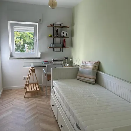 Apartman Simply Yellow